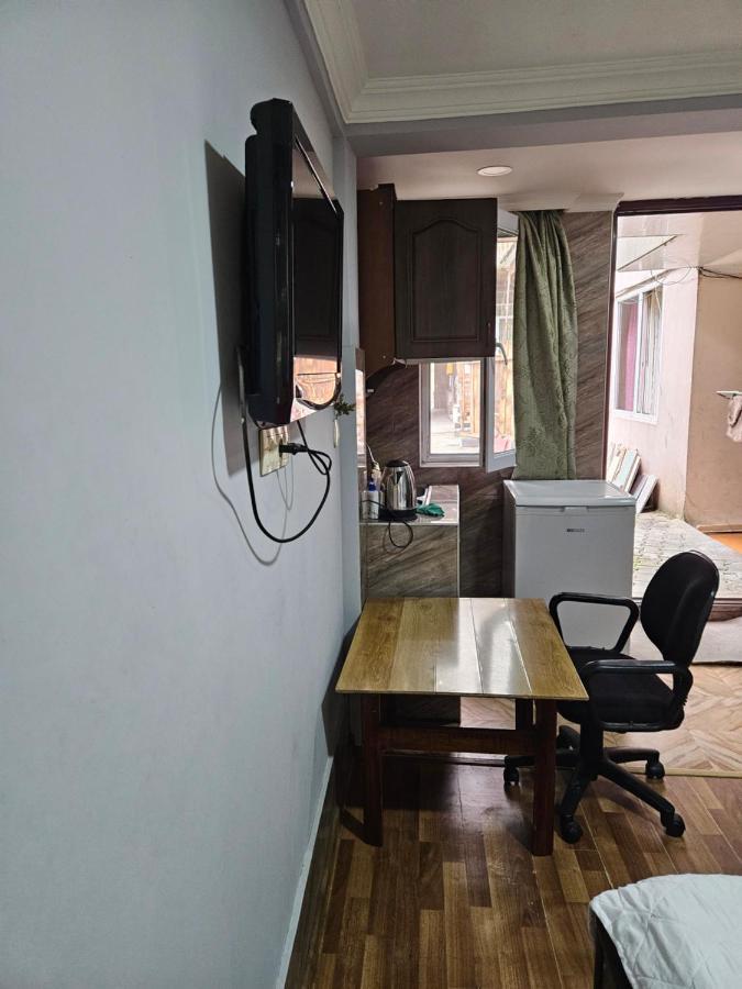 Guest House 2 Floor Batumi Exterior photo