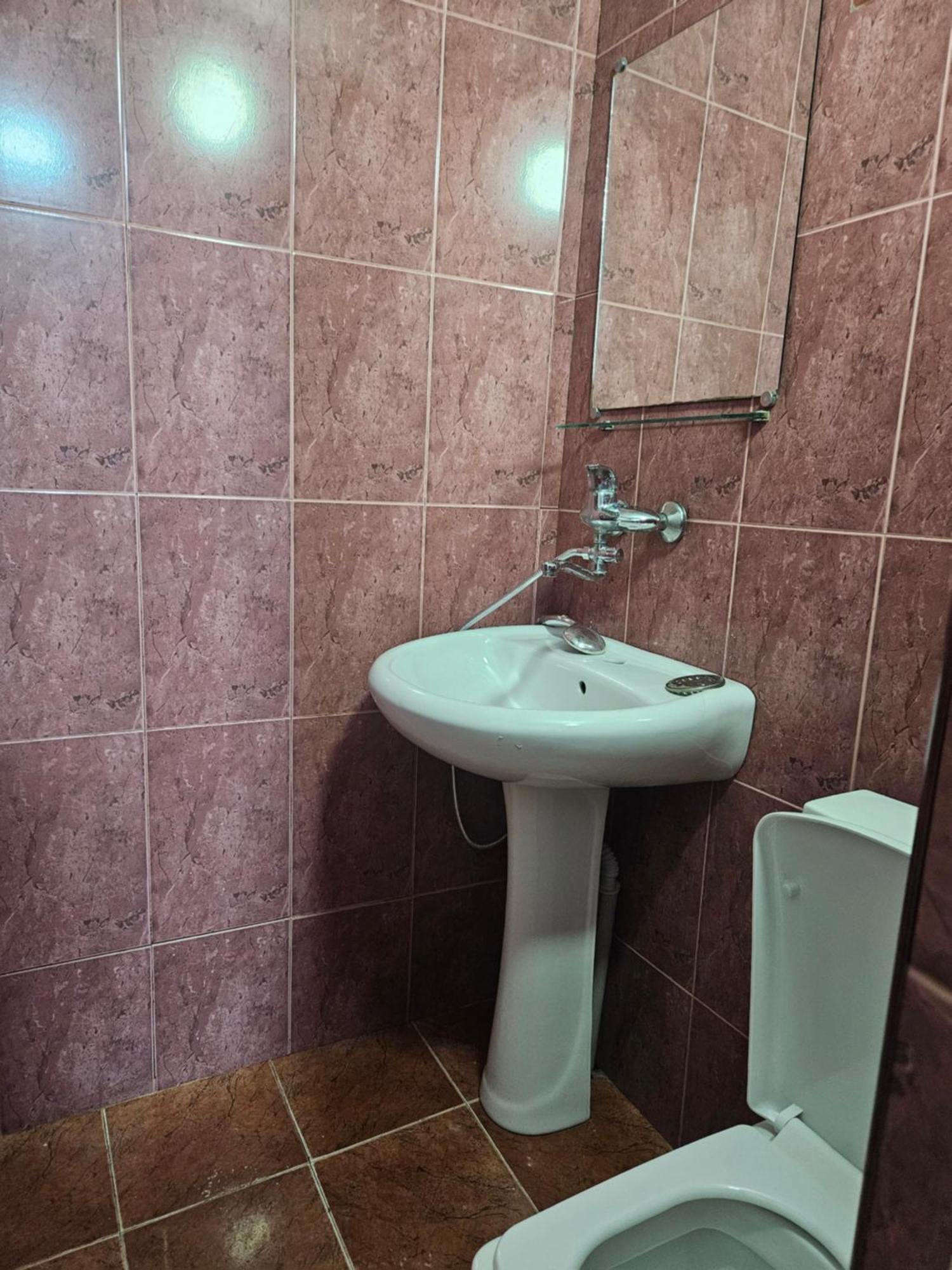 Guest House 2 Floor Batumi Exterior photo