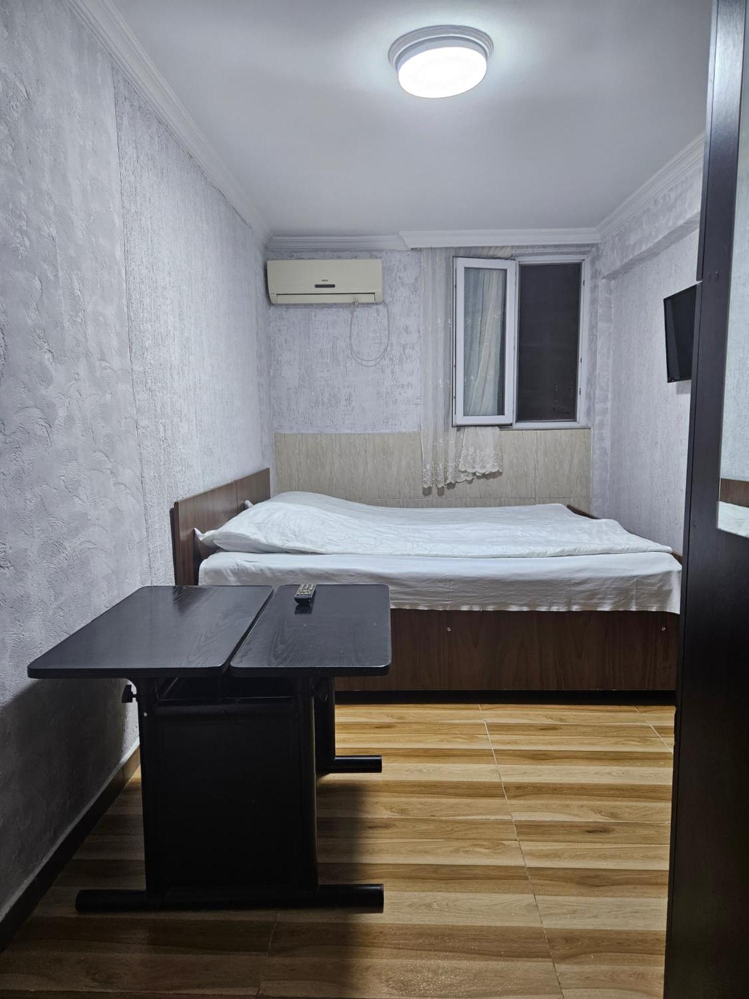 Guest House 2 Floor Batumi Exterior photo